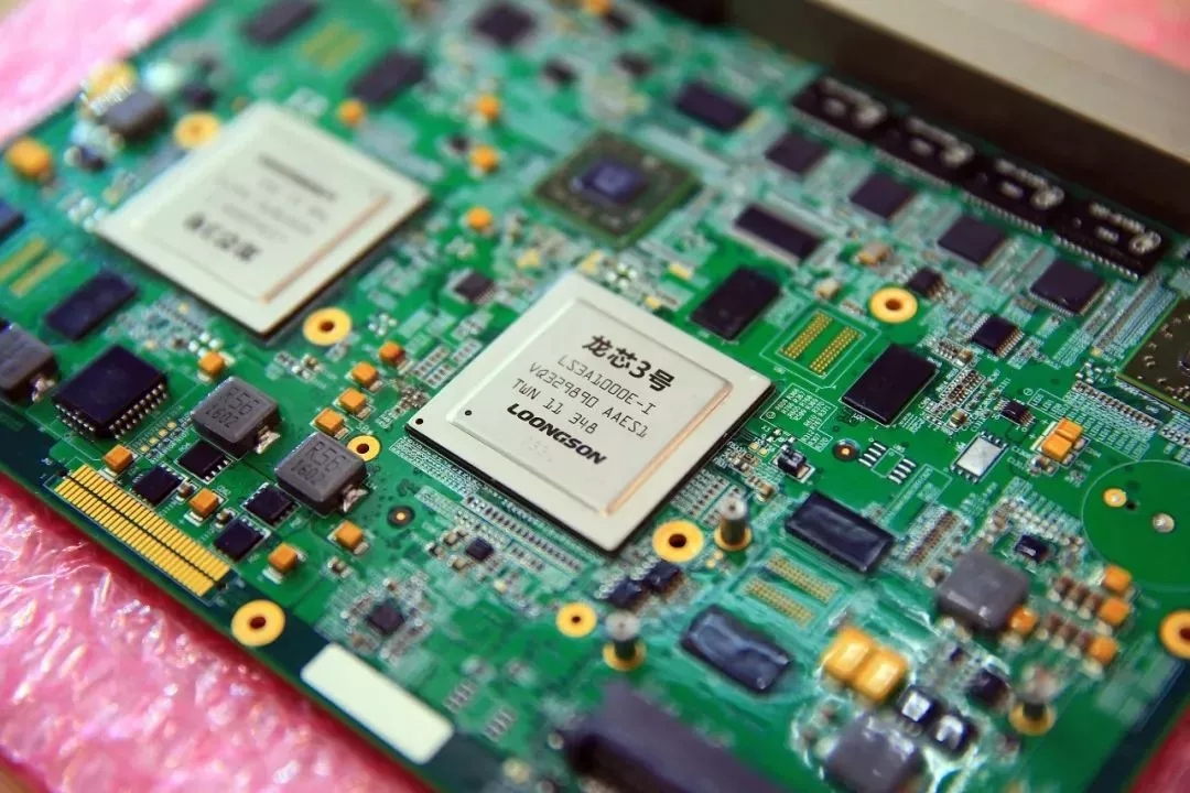 自主可控再攀高峰 我国互联网底层软硬件技术实现系统性突破